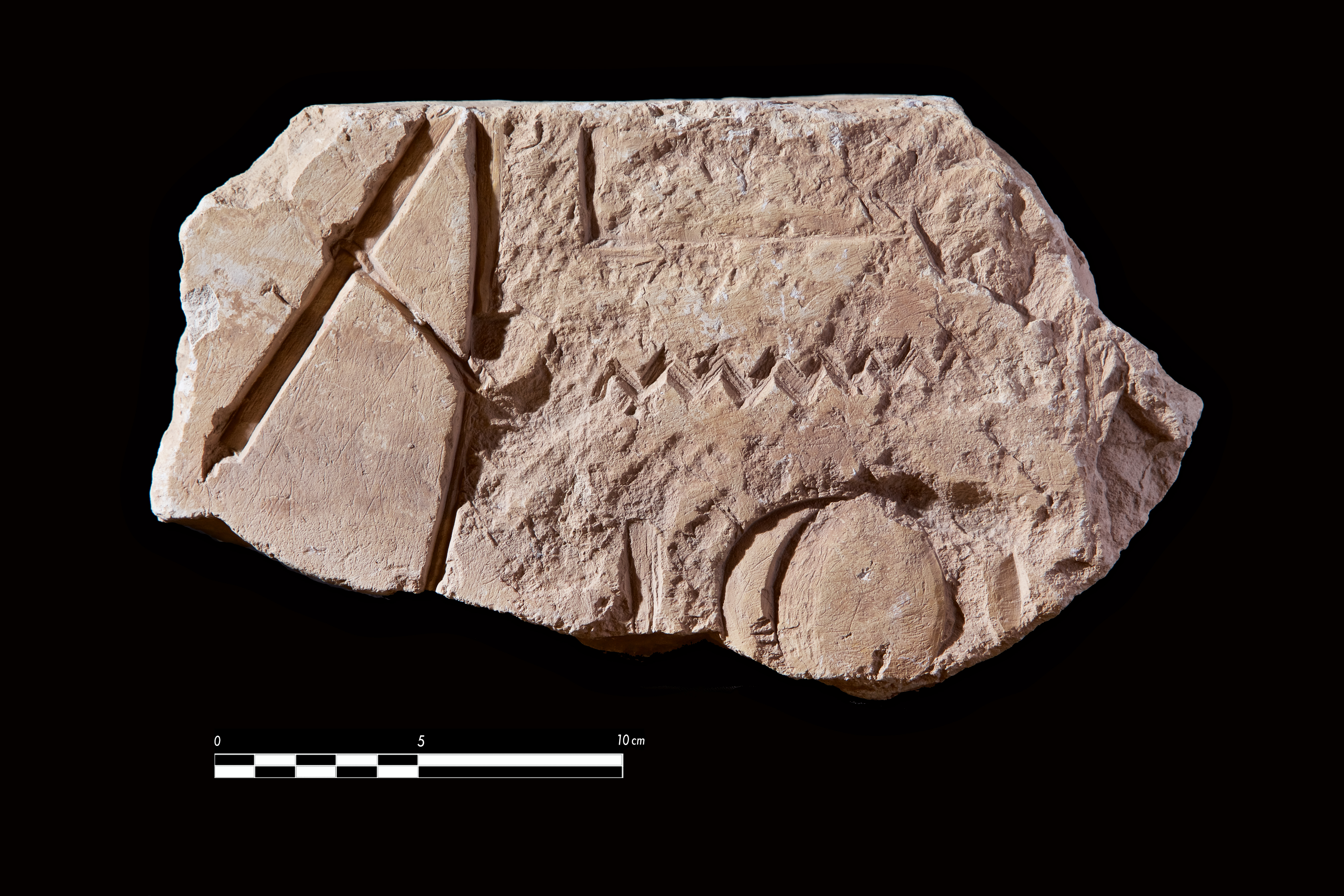 5. Przykład zniszczenia i późniejszego odtworzenia imienia boga Amona Re